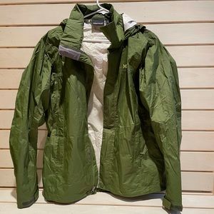 Marmot Rain Jacket - Mens Small/Medium